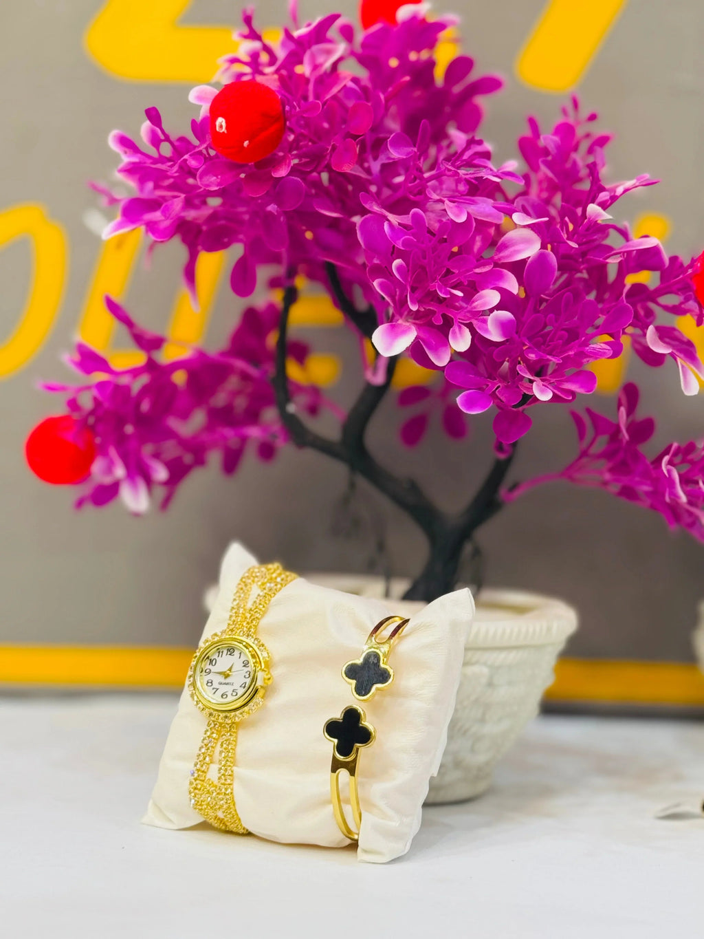 Wz-1 Pack of 3 Watch baracelet Ring